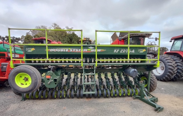Plantadeira KF 27/TG A ano 2019
