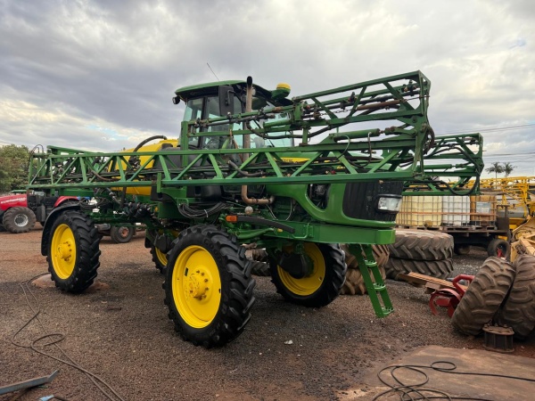 Pulverizador Autopropelido John Deere 4630 ano 2012