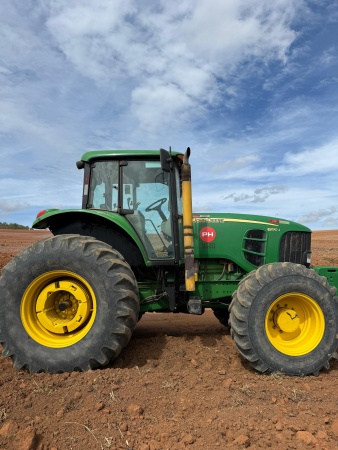 Trator John Deere 6190J ano 2020