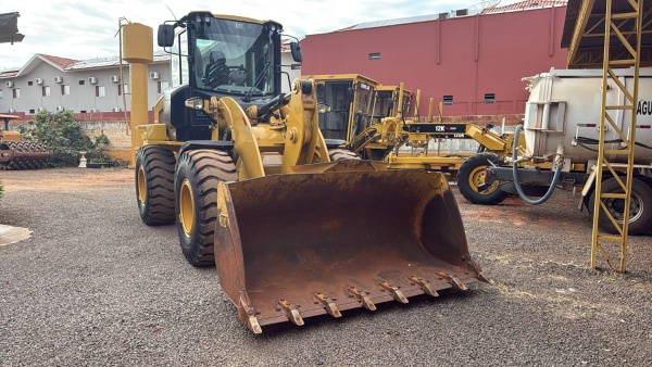 Pá Carregadeira Caterpillar 924K ano 2015