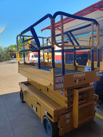 Plataforma HAULOTTE COMPACT 10 ano 2007