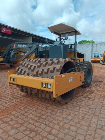 Rolo Compactador Müller VAP70 ano 2006