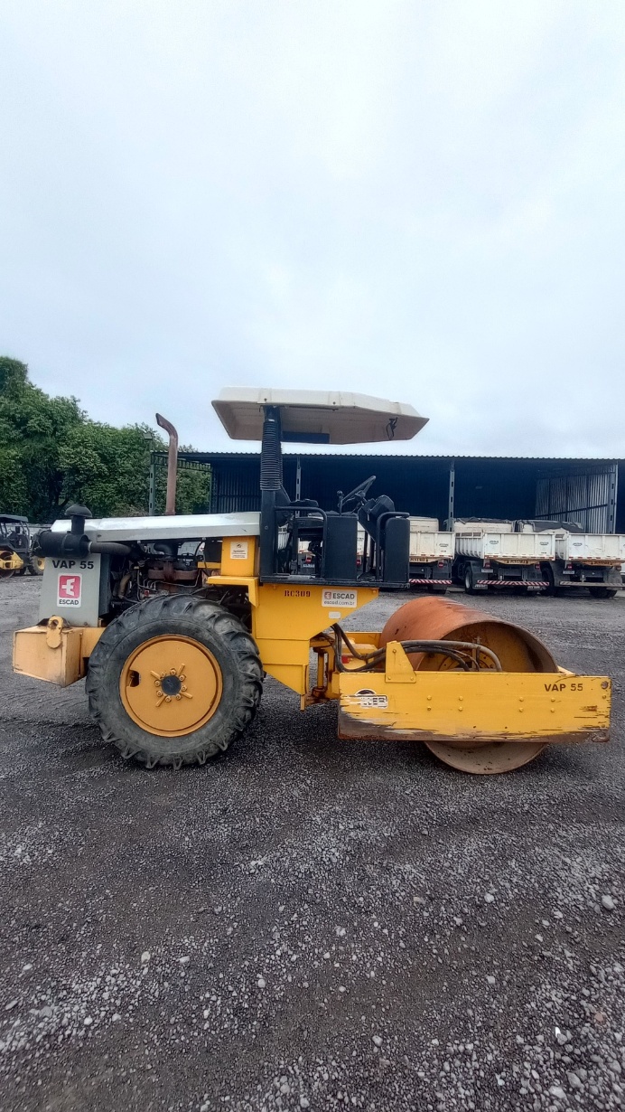 Rolo Compactador Muller VAP55 ano 2007
