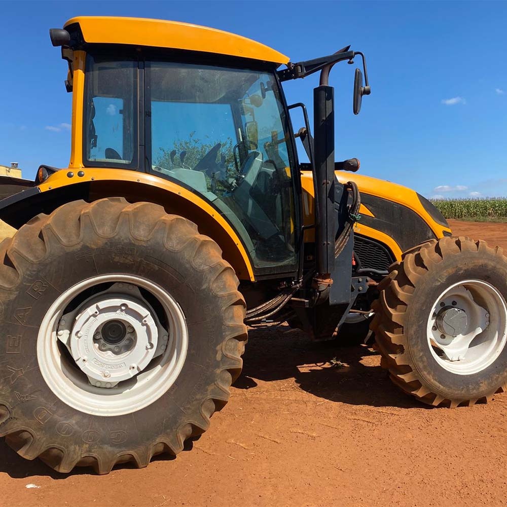 Trator Valtra A124 ano 2019