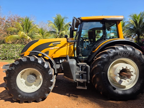 Trator Valtra BH 194 HiTech ano 2021