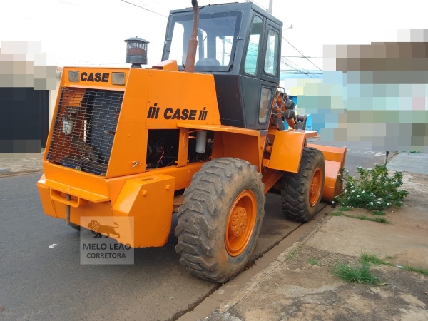 Pá Carregadeira Case W20B ano 1989