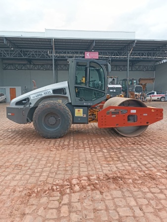 Rolo Compactador SANY SSR120 ano 2011