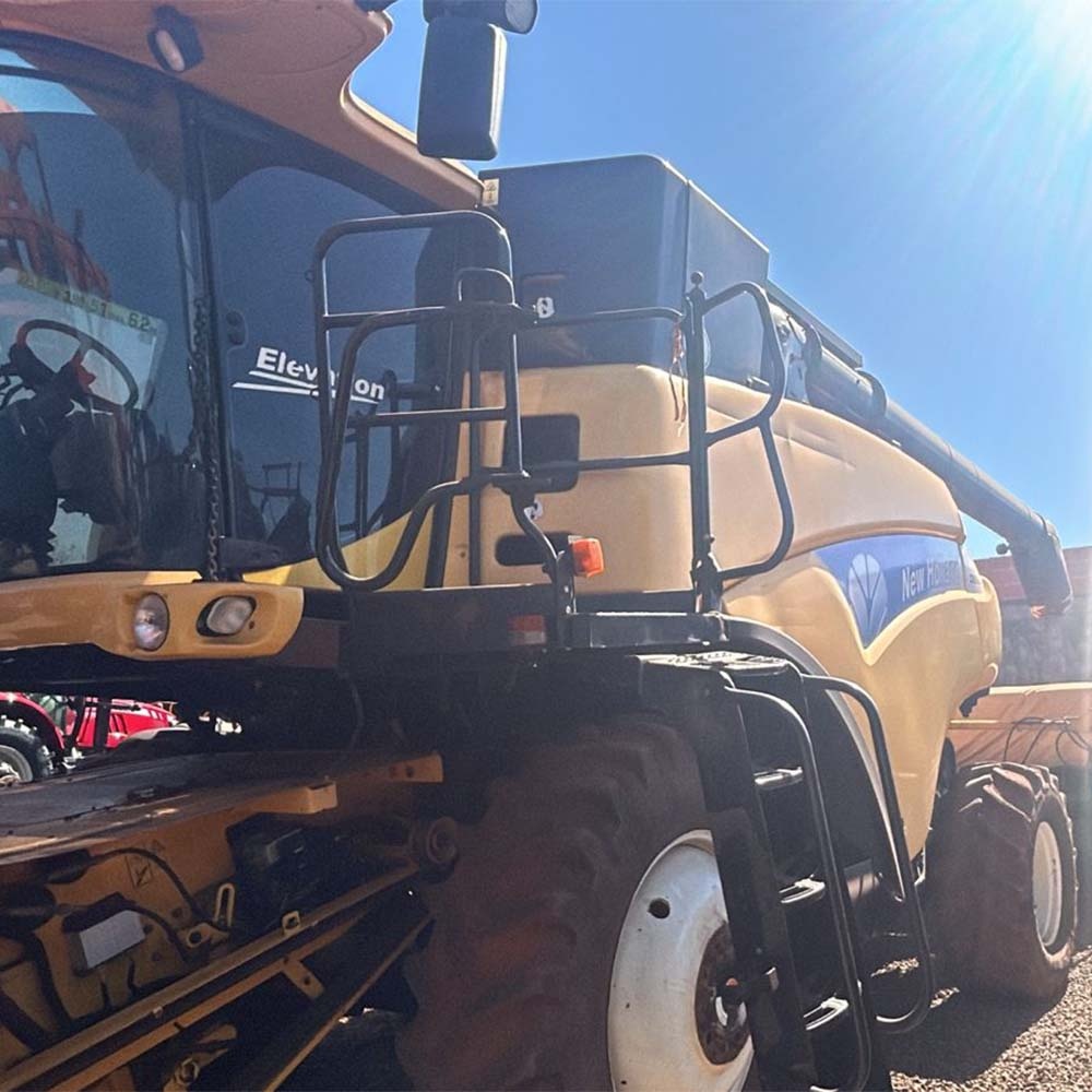Colheitadeira New Holland CR 9060 ano 2012