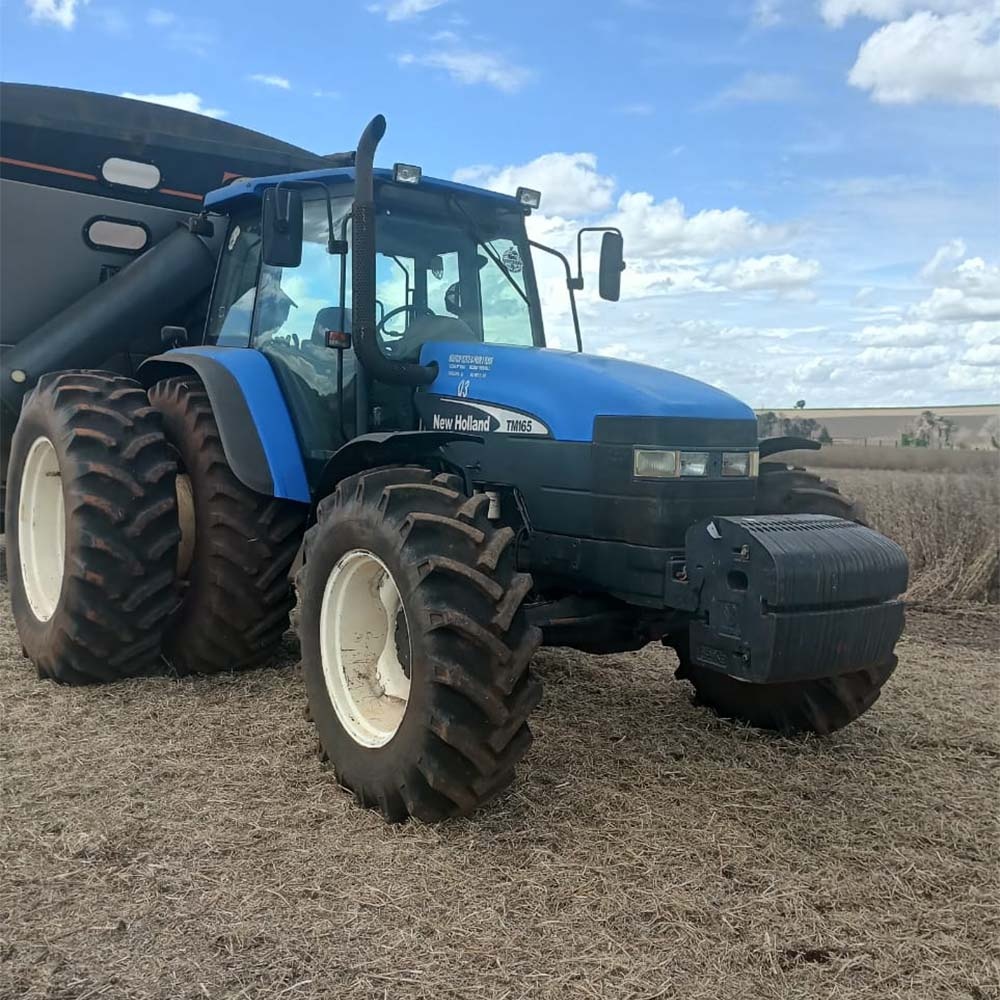Trator New Holland TM165 ano 2004