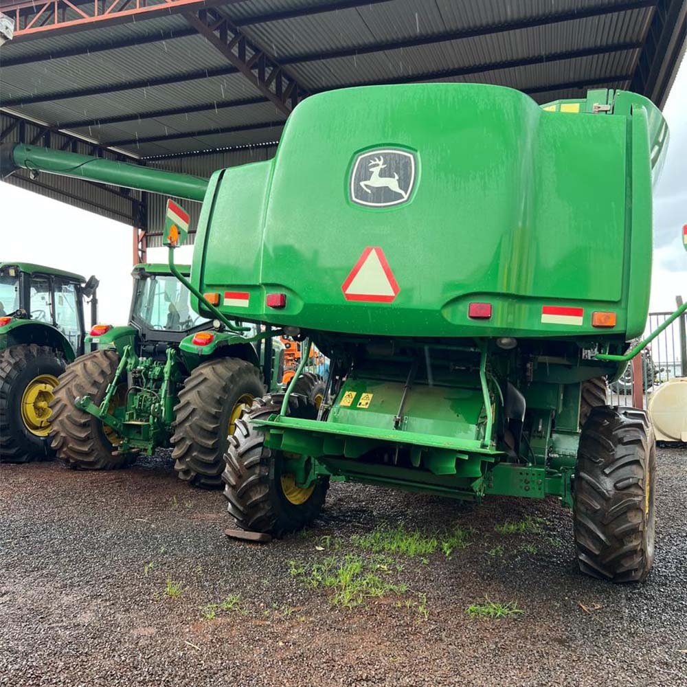 Colheitadeira John Deere STS 9570 ano 2010