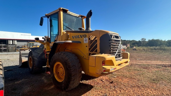 Pá Carregadeira Volvo L90F ano 2020