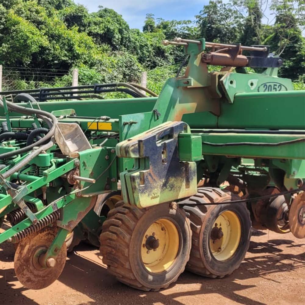 Plantadeira John Deere DB ano 2014