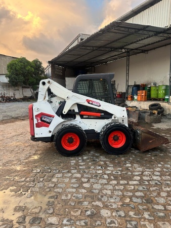 Mini Carregadeira Bobcat S650 ano 2022