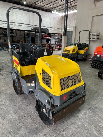 Rolo Compactador Wacker Neuson RD12A ano 2023