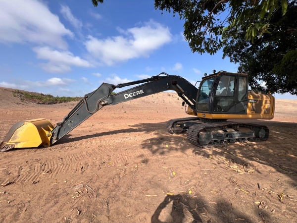 Escavadeira John Deere 160g ano 2022