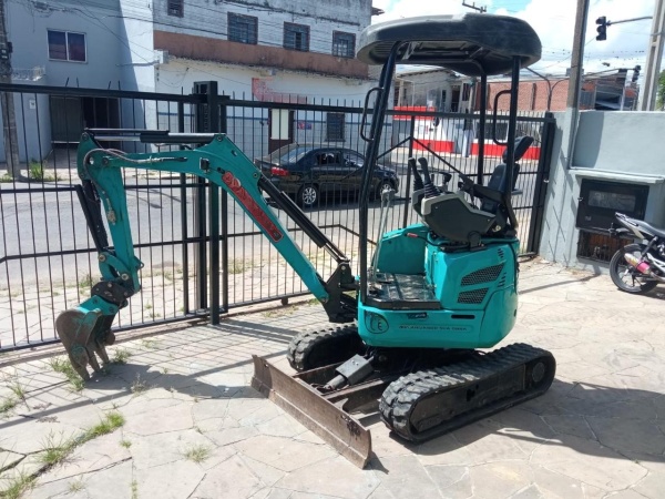 Mini Escavadeira NDI Brasil  NDI-330 ano 2023