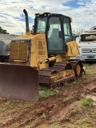 Trator de Esteira Caterpillar D6K ano 2011