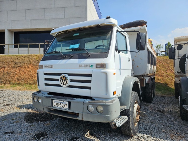 Caminhão Volkswagen 31.260 ano 2008