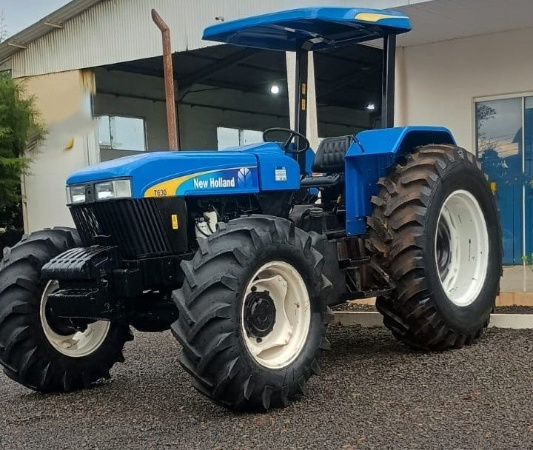 Trator New Holland 7630 ano 2008