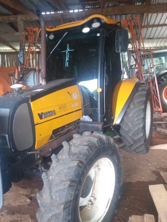 Trator Valtra BL 88 ano 2005