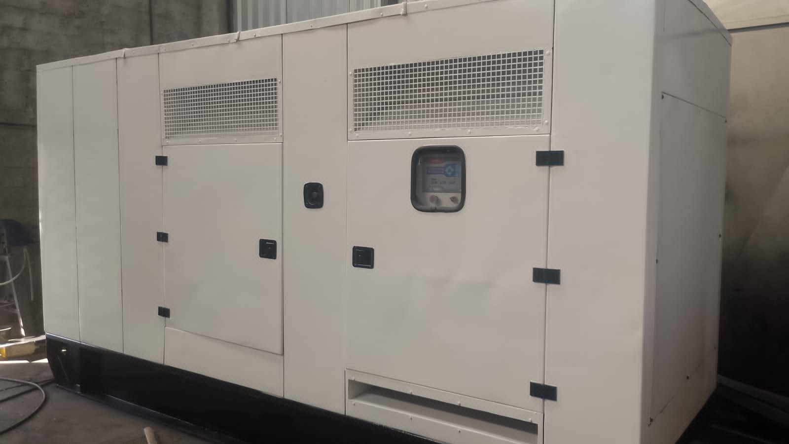 Outra máquina e equipamento STEMAC 500 kWA ano 2017
