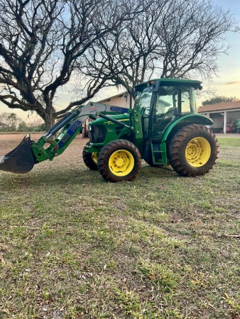 Trator John Deere 5078 E ano 2017 - 5078 E - Máquinas Agrícolas