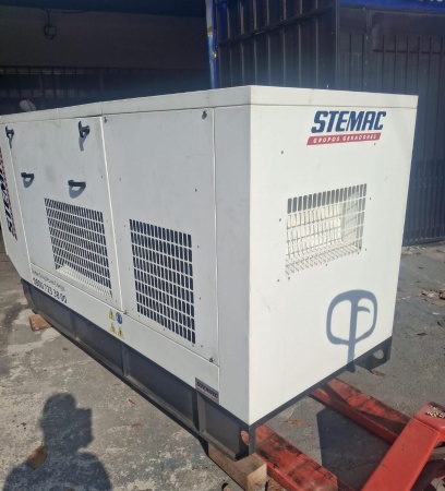 Gerador de Energia STEMAC 100 kVA ano 2021 - 100 kVA - Outros