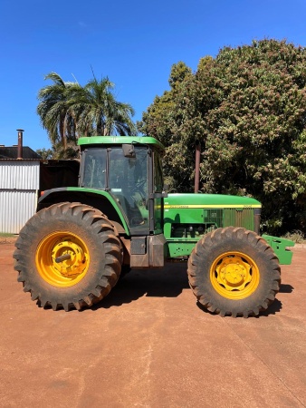 Trator John Deere 7505 ano 2002