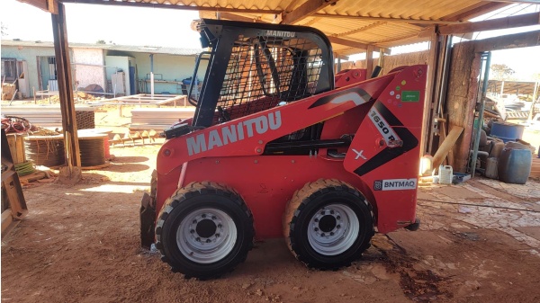 Mini Carregadeira Manitou 1650R ano 2024