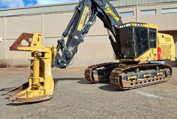Feller Buncher Tigercat 855E ano 2023
