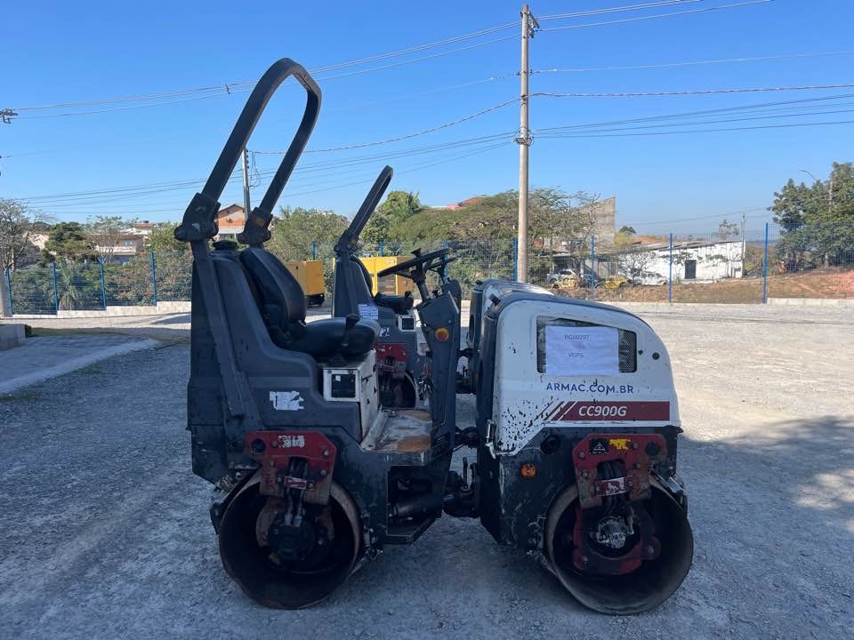 Rolo Compactador Dynapac CC900G ano 2021
