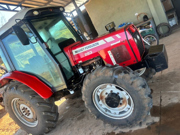 Trator Massey Ferguson 283 ano 2009