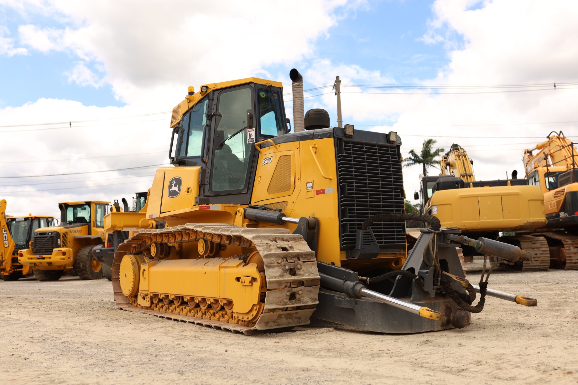 Trator de Esteira John Deere 850J-II ano 2019