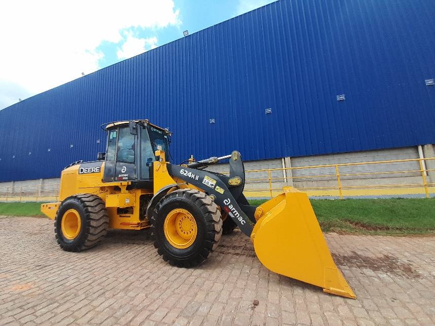 Pá Carregadeira John Deere 624K ano 2019