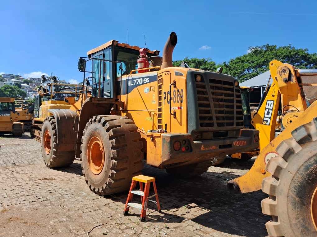 Pá Carregadeira Hyundai HL770 ano 2018
