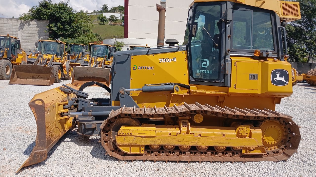 Trator de Esteira John Deere 700J ano 2021