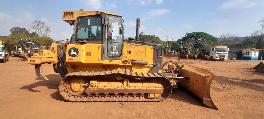 Trator de Esteira John Deere 700J ano 2021