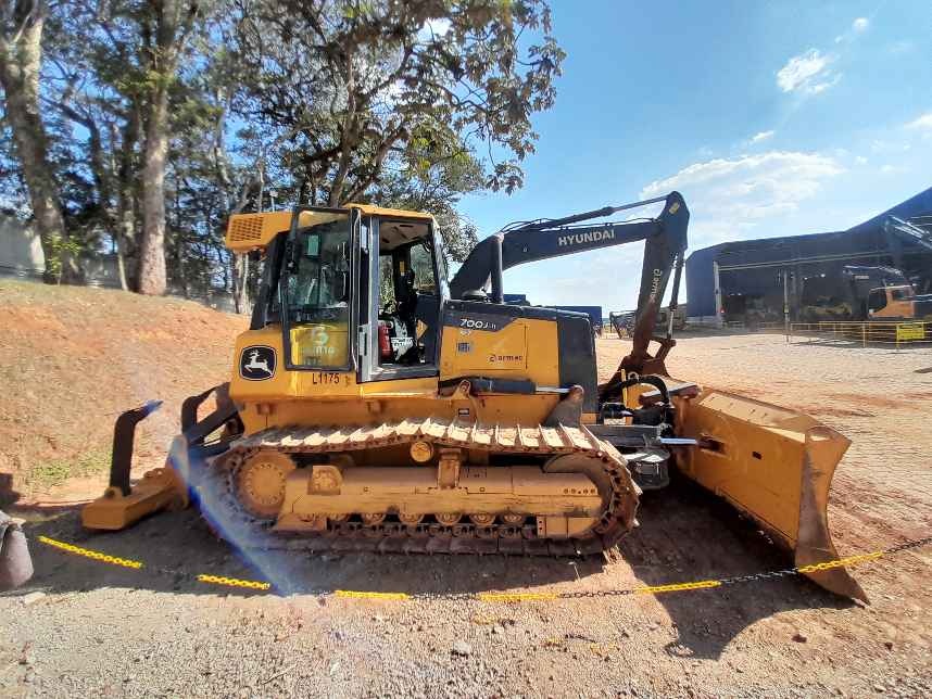Trator de Esteira John Deere 700J ano 2022