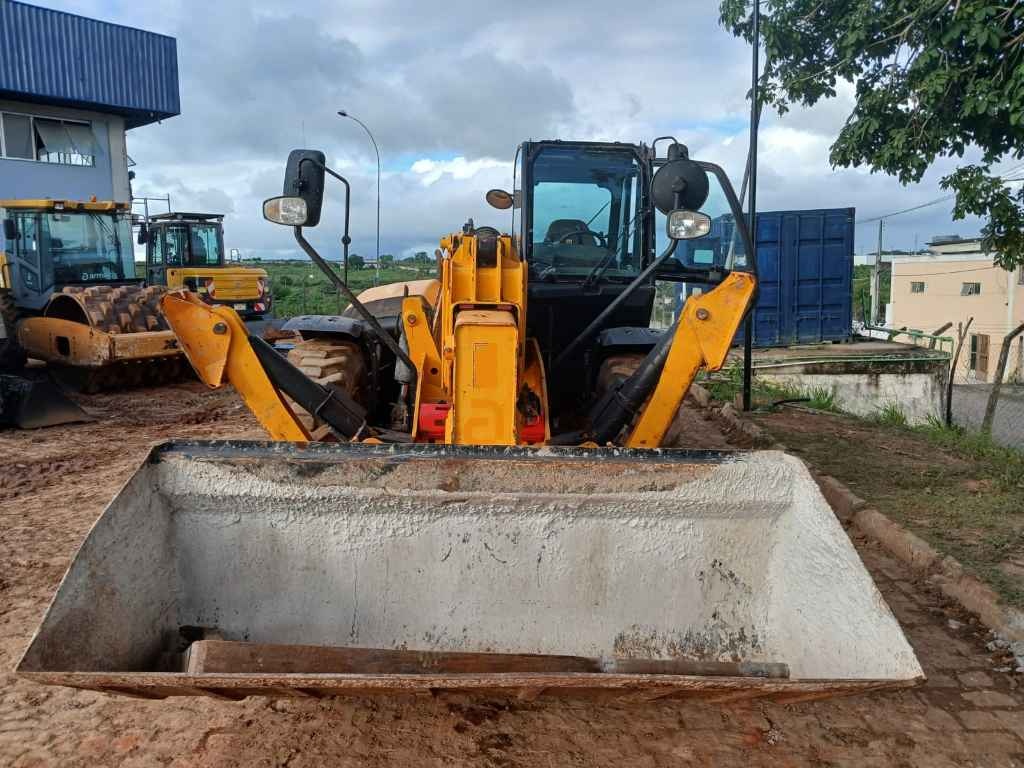 Manipulador Telescópico JCB 540-170 ano 2022