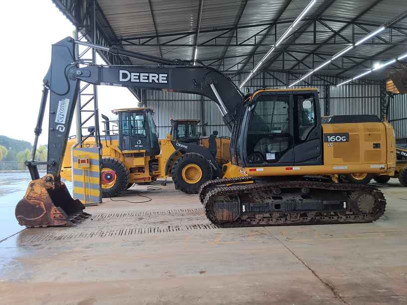 Escavadeira John Deere 160g ano 2017