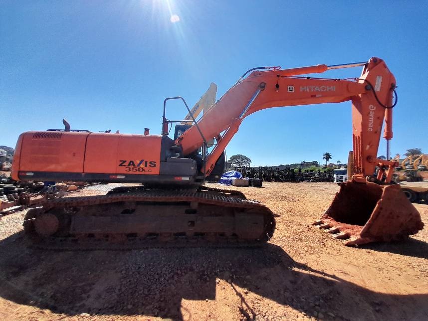 Escavadeira Hitachi ZX350 ano 2020