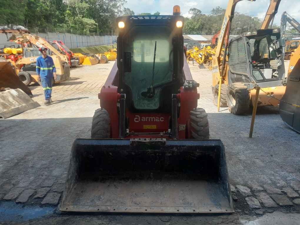 Mini Carregadeira Manitou 1650R ano 2021
