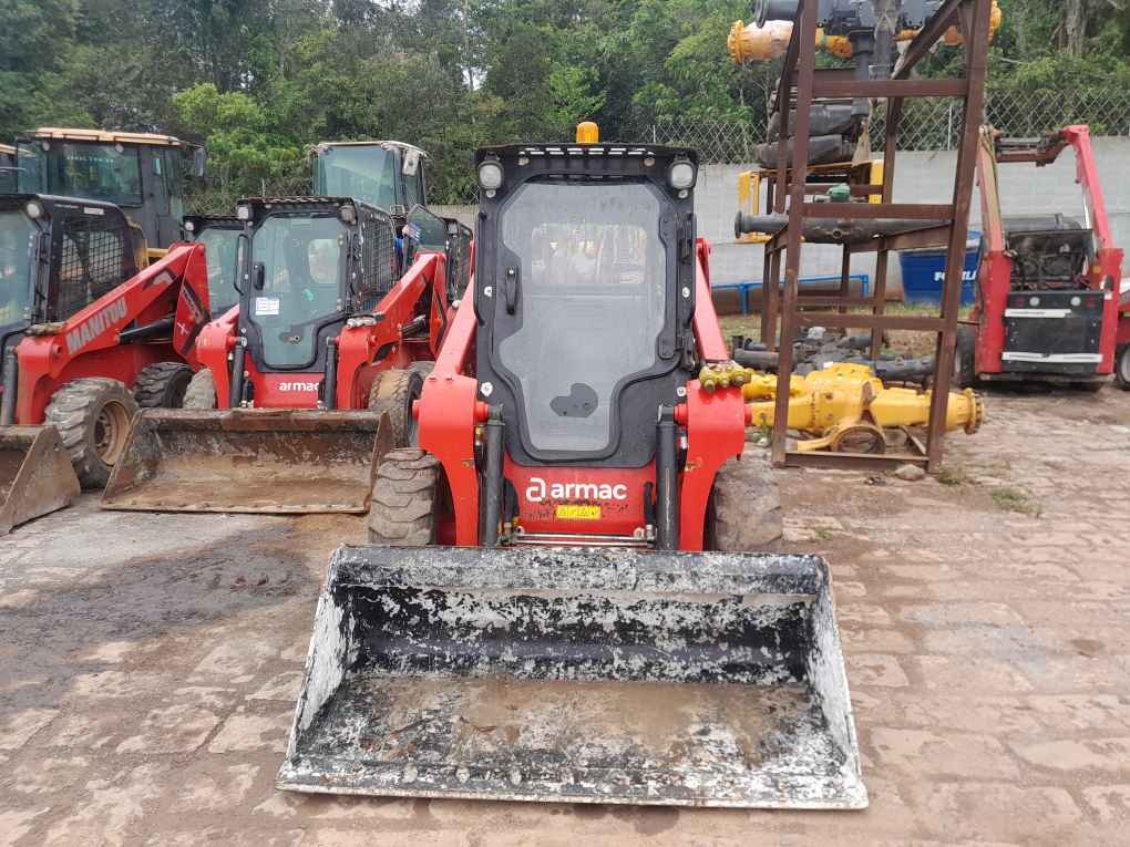 Mini Carregadeira Manitou 1650R ano 2022