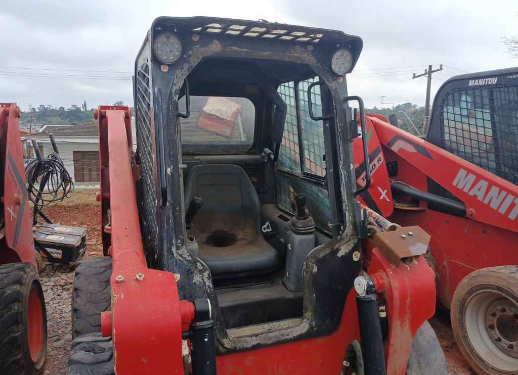 Mini Carregadeira Manitou 1650R ano 2022