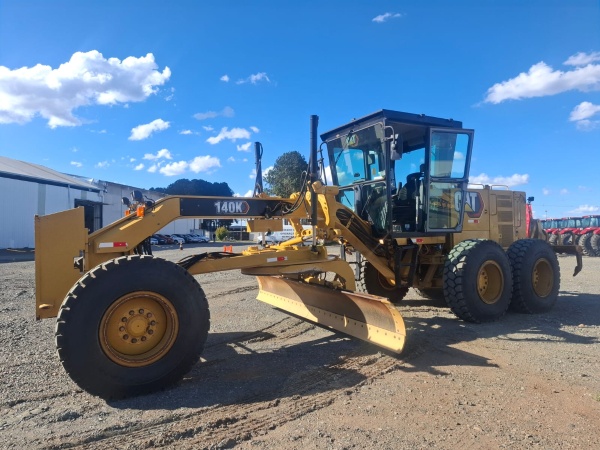 Motoniveladora Caterpillar 140K ano 2021