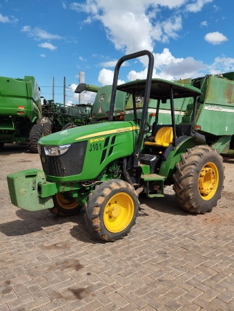 Trator John Deere 5080EN ano 2023