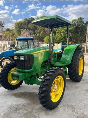 Trator John Deere 5055E ano 2018