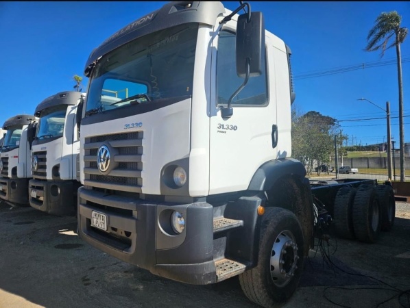 Caminhão Volkswagen CONSTELLATION 31330 ano 2020