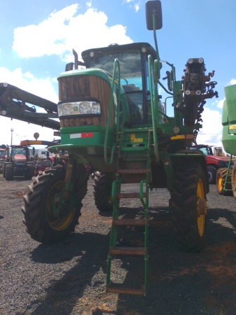 Pulverizador Autopropelido John Deere M4025 ano 2020