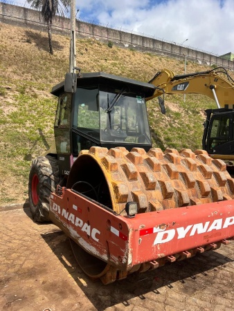 Rolo Compactador Dynapac CA250 ano 2011